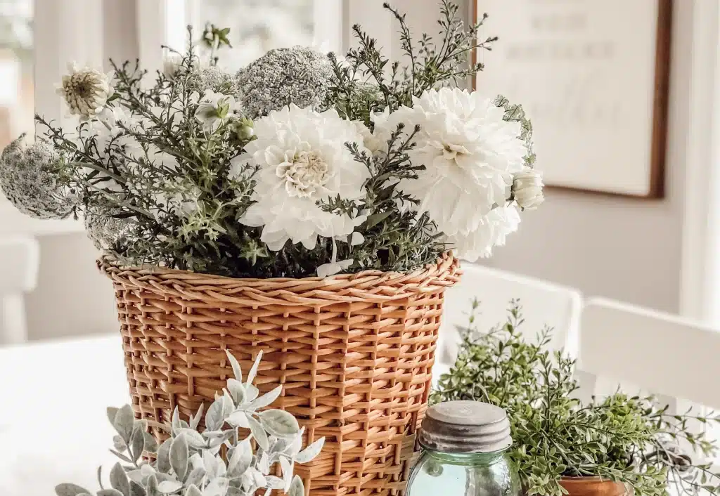 basket floral arrangements